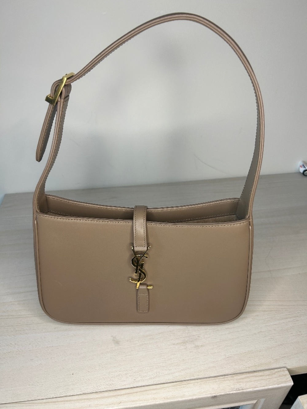 Saint Laurent 5 a 7
